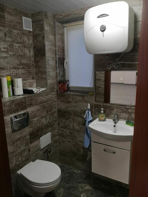 Rzgowska 220wynajmę lokal usługowy 100m2 teren zamknięty 650m2