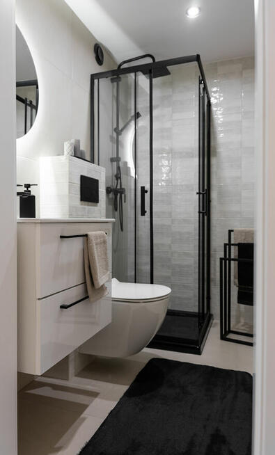 Słoneczne mieszkanie na 1. piętrze po generalnym remoncie...