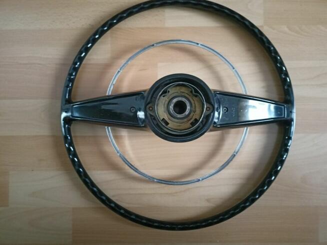 Kierownica FIAT 125p z Ringiem Ładna