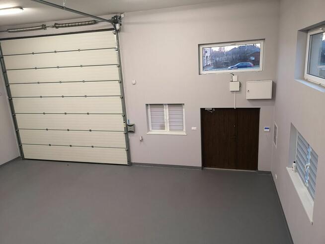 Rzgowska 220wynajmę lokal usługowy 100m2 teren zamknięty 650m2