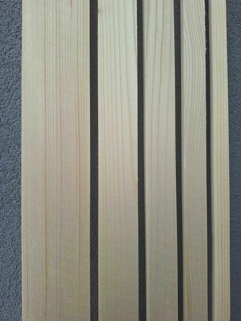 Drewno świerkowe – kantówki, deski, listwy, opaski, cokoły