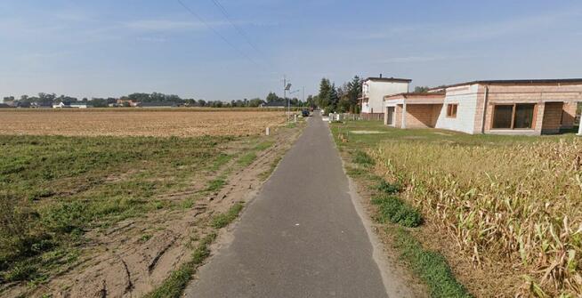 Działka budowlana o pow. 941m2, Żelazków