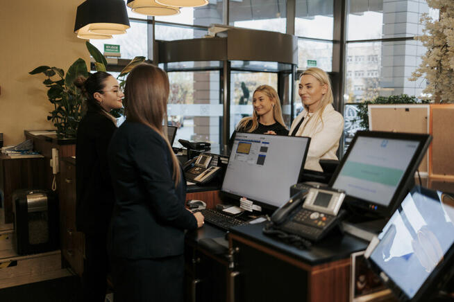 Luxury VIP Chauffeur Service - RZESZÓW