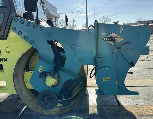 WALEC DROGOWY MARKI AMMANN AV130X