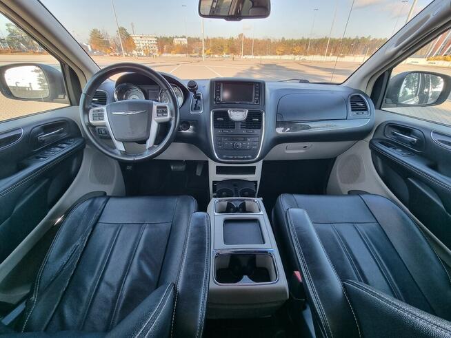 Chrysler Town & Country Touring 3.6 V6 Benzyna + LPG