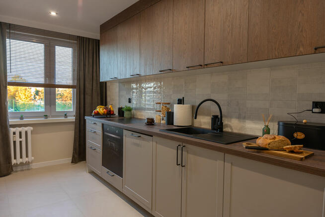 Słoneczne mieszkanie na 1. piętrze po generalnym remoncie...