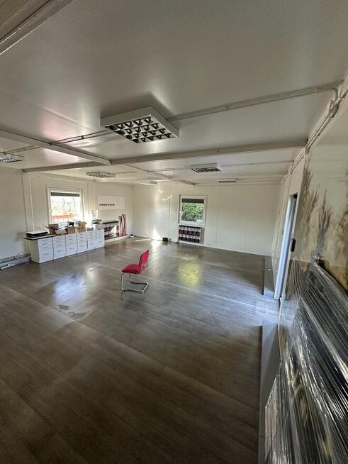 Biuro 100m2 dwa pomieszczenia w TSSE, w Machowie