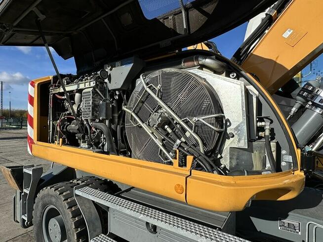 KOPARKA PRZEŁADUNKOWA LIEBHERR LH 22 M LITRONIC