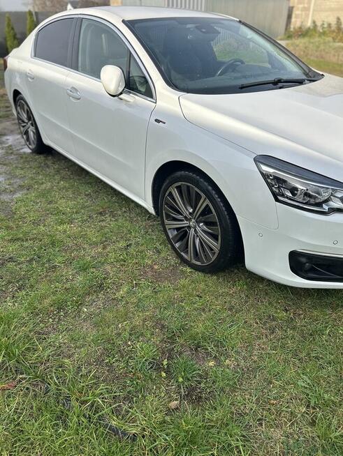 Samochód Peugeot 508