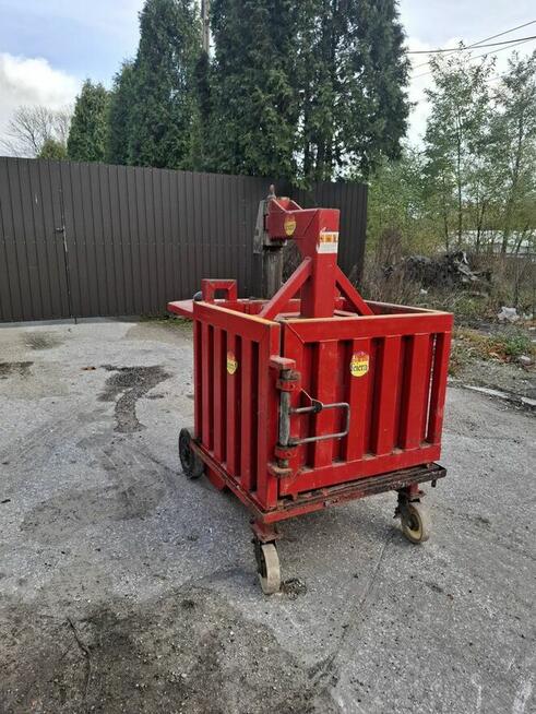 Belownica prasa kompaktor do foli kartonu makulatury śmieci