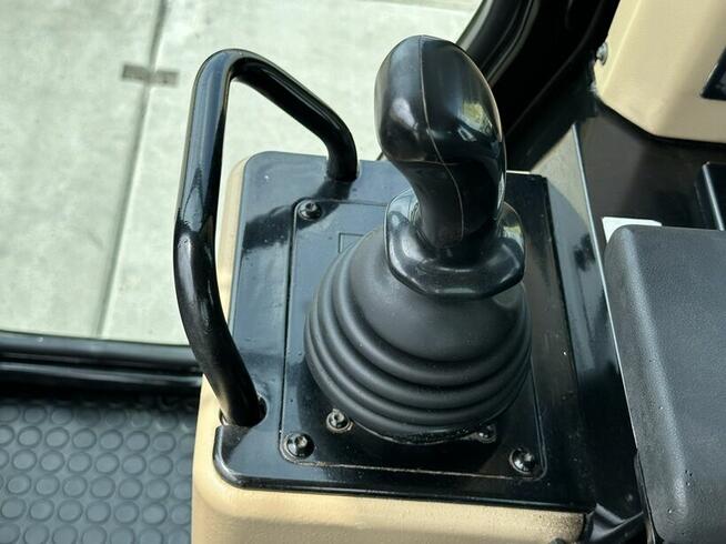 ŁADOWARKA GĄSIENICOWA MARKI CATERPILLAR 973C