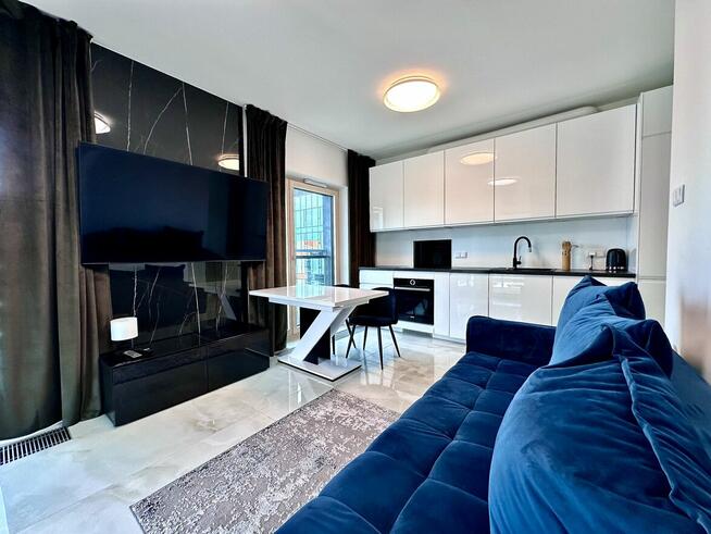 Nowoczesne 3-pokojowe mieszkanie z widokiem na centrum.