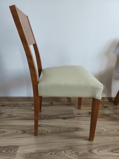 4 krzesła z obiciem z eko-skóry