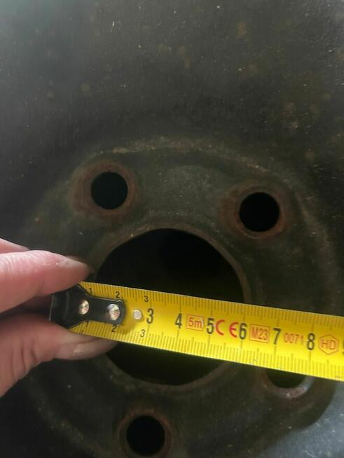 Opony zimowe komplet używane z felgami