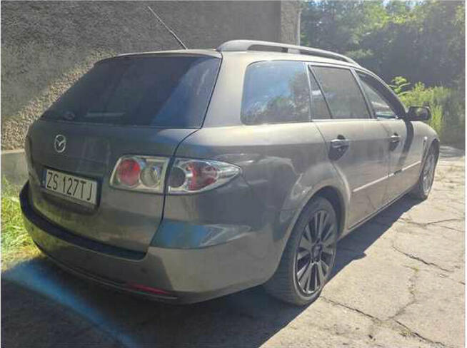 Syndyk sprzeda samochód Mazda 6, 2007 r.