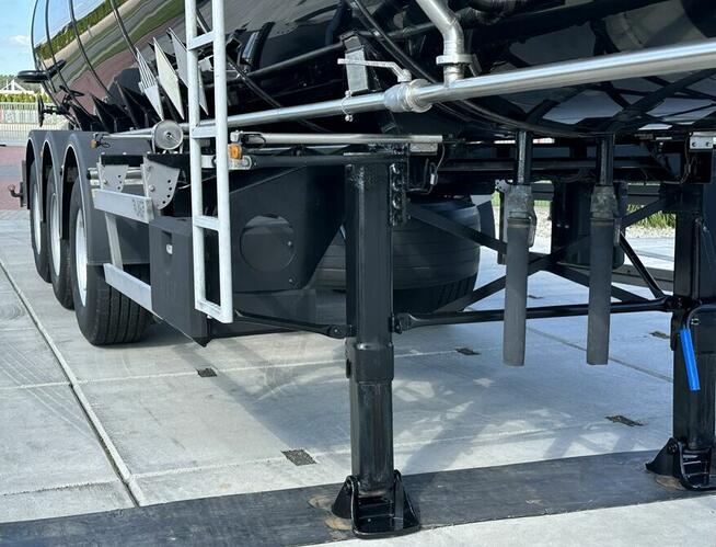 CYSTERNA DO PRZEWOZU BITUMU LAG 0-3-39T