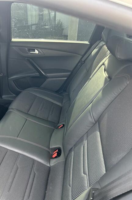 Samochód Peugeot 508