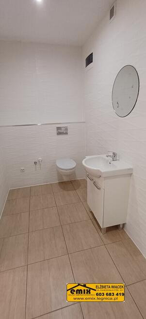 Lokal - dwa mieszkania, parter, po remoncie