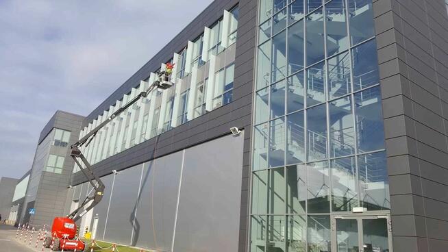 Czyszczenie hal, elewacji, konstrukcji stalowych, zbiorników