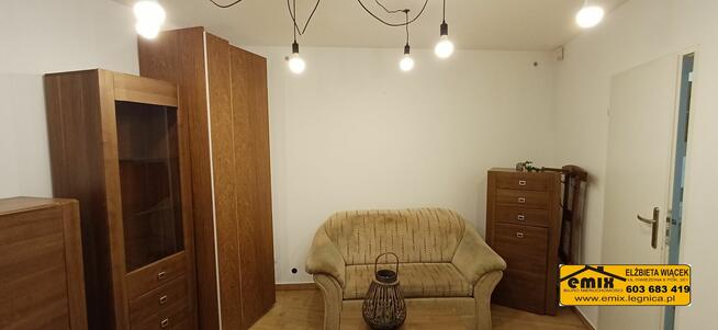 Lokal - dwa mieszkania, parter, po remoncie