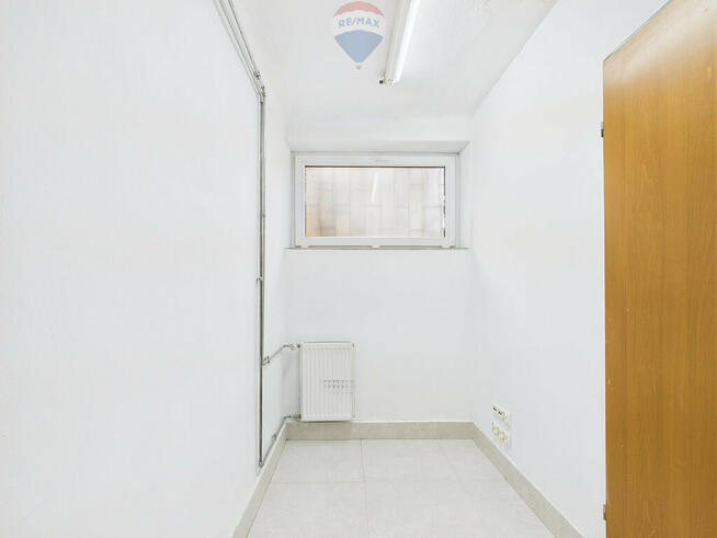 Lokal 130 m² | Witryny, media, potencjał