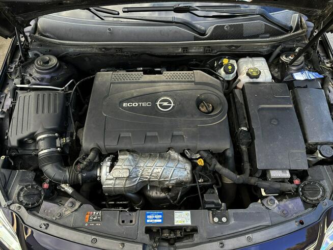 Insignia 2.0 CDTI 160km BIXENON panorama NAVI serwis BEZYWPADEK 2014