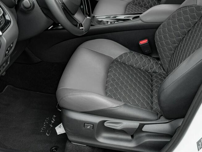 Toyota C-HR WD0287T#1.8 Hybrid Executive Podgrz.f K.cof LED Salon PL VAT23%