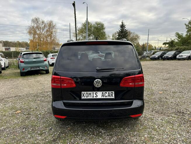 Volkswagen Touran 1.4TSi-140km-6-Bieg.-Nawigacja-Ksenon-PDC-Klimatronik-Tempomt-Komputer