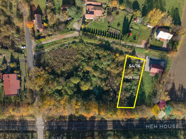 Działki z warunkami zab. pod 3 budynki mieszkalne