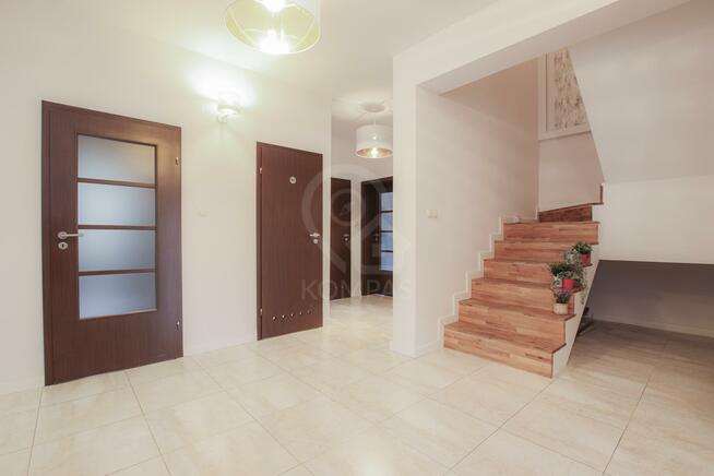 Dom Wojnowice gm. Czernica, Miętowa