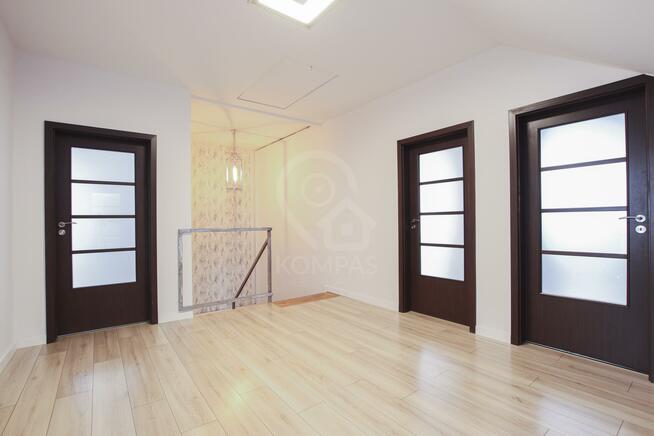 Dom Wojnowice gm. Czernica, Miętowa