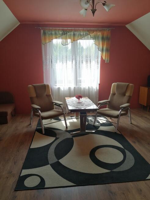 DOM JEDNORODZINNY NA DUŻEJ DZIAŁCE