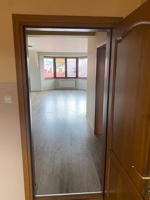 Lokal (możliwość podziału) biuro