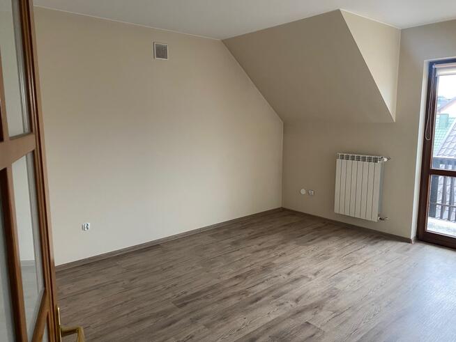 Lokal (możliwość podziału) biuro