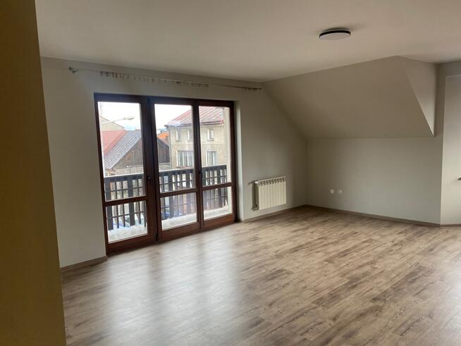 Lokal (możliwość podziału) biuro