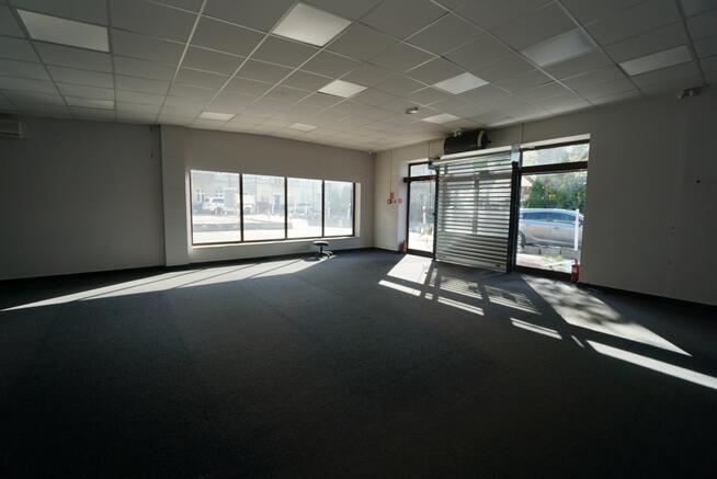 Do wynajęcia budynek handlowo-usługowy - Konin