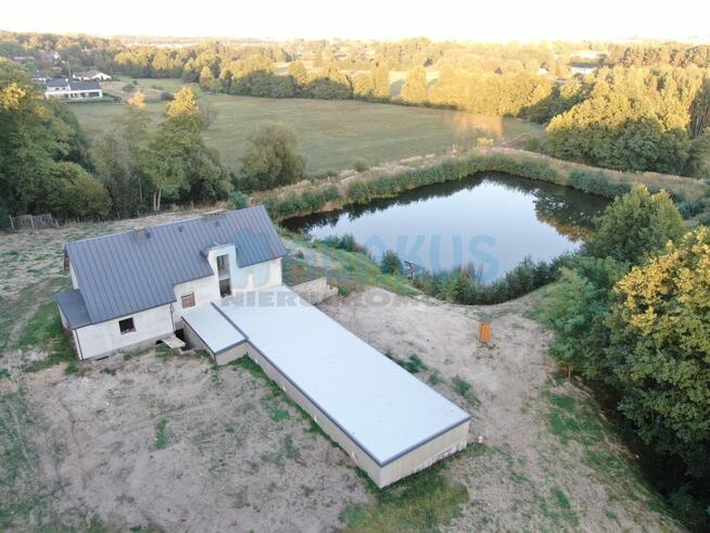 Sprzedam dom, basen, staw, działka 1,25 ha - KONIN