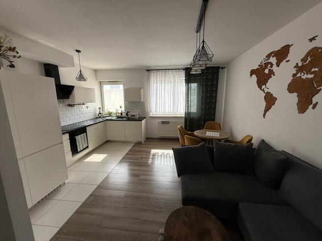 Bezpośrednio od właściciela | osobna garderoba