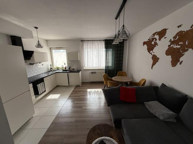 Bezpośrednio od właściciela | osobna garderoba