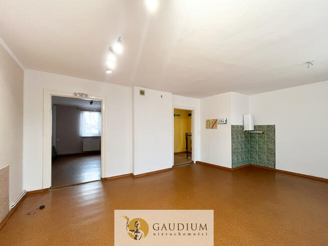 Lokal usługowo-mieszkalny I Pszczółki