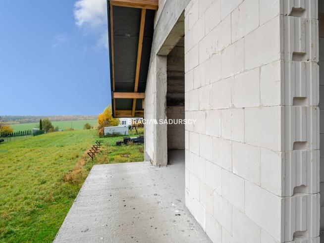 Dom Bębło gm. Wielka Wieś, Lasek