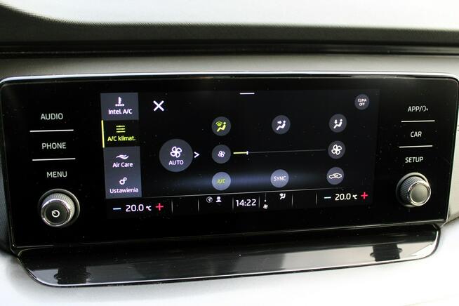 Škoda Octavia Automat Mild Hybrid SalonPL FV23% Android/Apple Kamera LED Tempomat