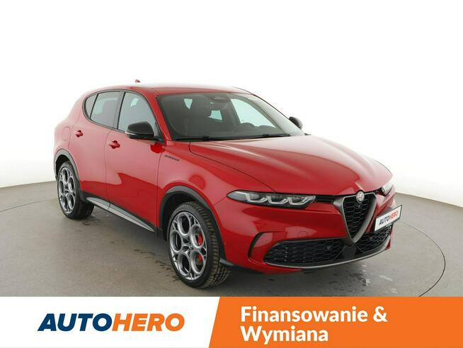 Alfa Romeo Tonale PHEV 4x4 full LED navi kamery 360 virtual cocpit klima auto