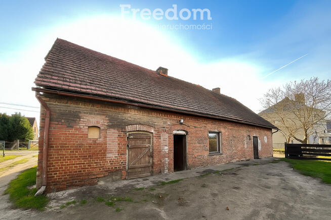 Dom z potencjałem na dużej działce – Bzinica