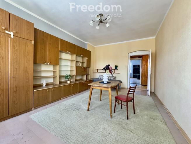 Dwupokojowe mieszkanie przy Paku Wolności