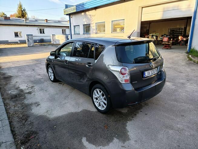 Toyota Verso Or. lakier, ks. serwisowa, kamera, NAVI, ładny