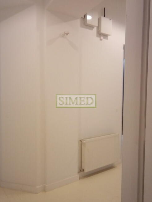 Parter , witryna , zabytkowa kamienica,ochrona