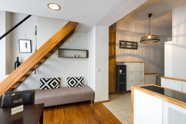 Willa z basenem i ogrodem w prestiżowej dzielnicy