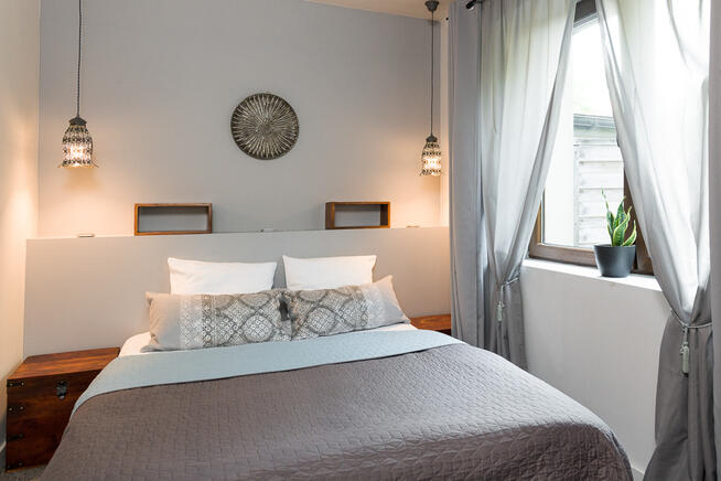 Willa z basenem i ogrodem w prestiżowej dzielnicy