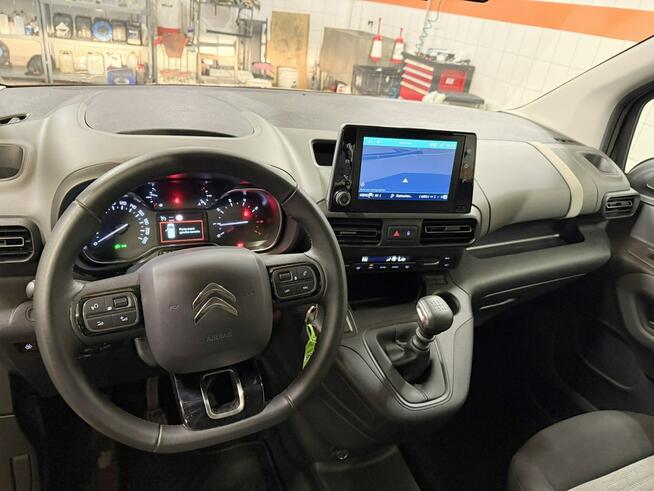 Citroen Berlingo Podnośnik automatyczny do podnoszenia wózków inwalidzkich